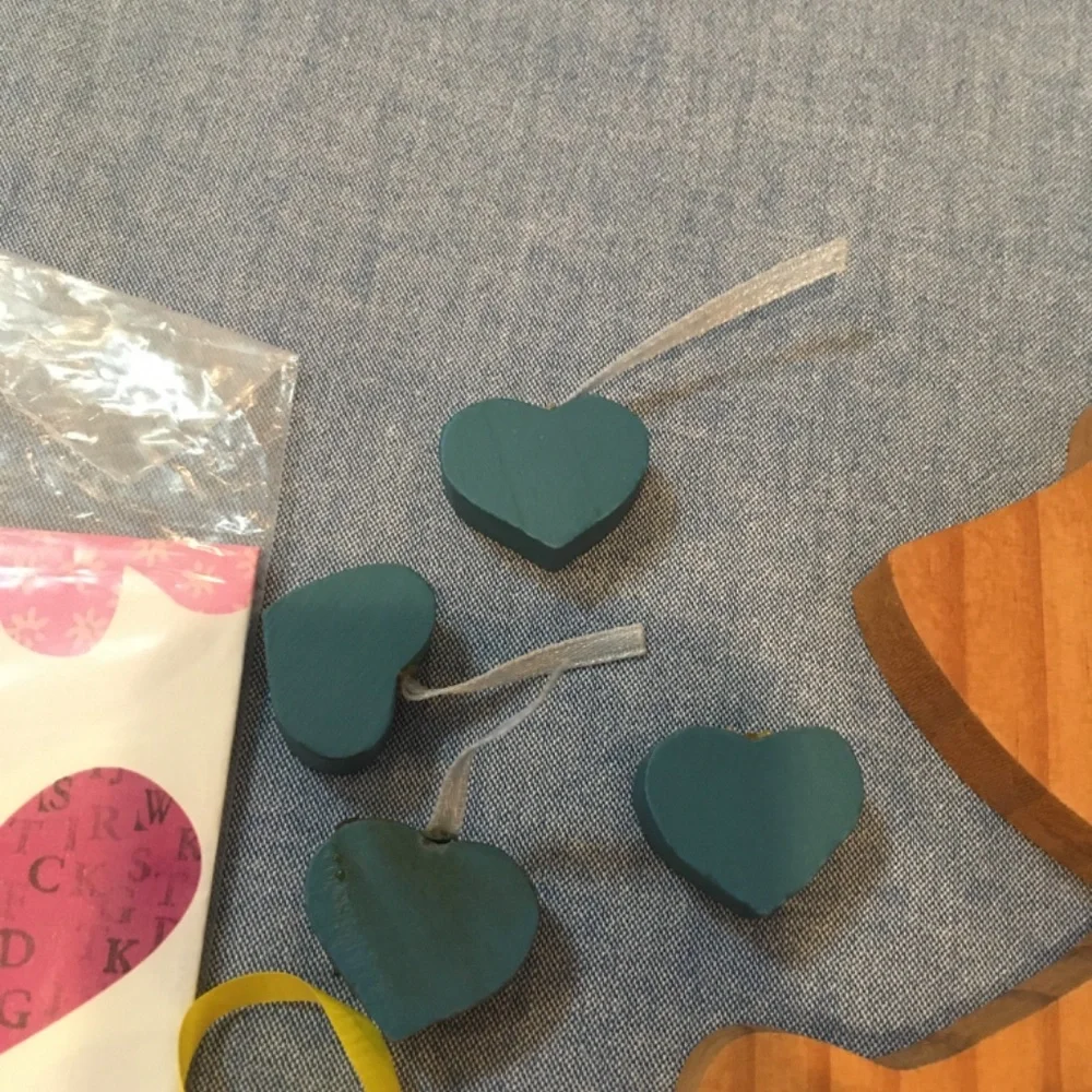 Bundle of hearts crafts, bag & wrapping paper 14 items -1 of 14 contains 3 items